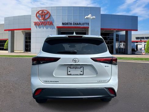 New 2026 Toyota Highlander Limited AWD/4WD image 6
