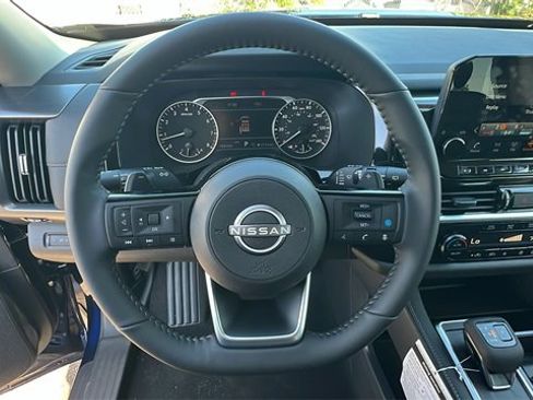 New 2025 Nissan Pathfinder SL w/ Cargo Package image 26