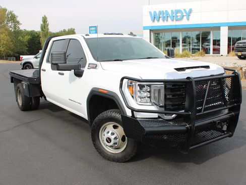 Used 2023 GMC Sierra 3500 Pro AWD/4WD image 2