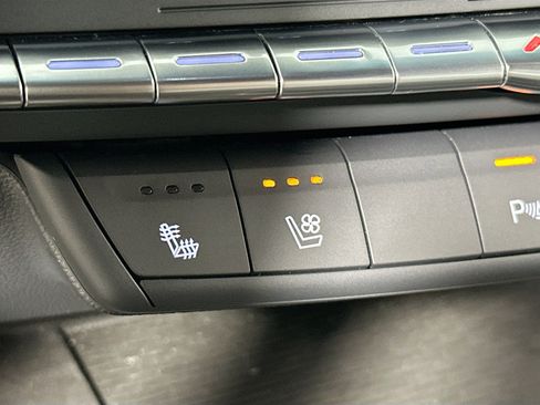 Used 2024 Cadillac CT4 V Blackwing w/ Technology Package image 20