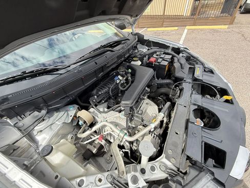 Used 2018 Nissan Rogue S FWD image 33