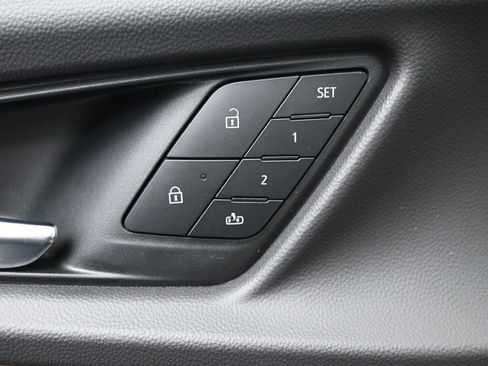 New 2026 Chevrolet Equinox ACTIV w/ Convenience Package III image 20