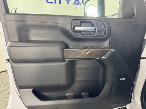 Used 2020 GMC Sierra 3500 Denali w/ Denali Ultimate Package image 13