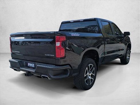 Used 2019 Chevrolet Silverado 1500 Custom Trail Boss w/ Custom Convenience Package image 5