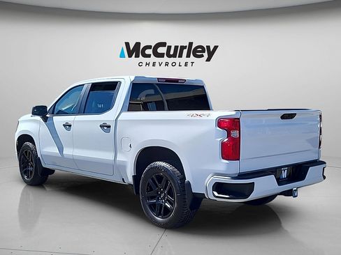 Used 2024 Chevrolet Silverado 1500 Custom AWD/4WD image 5