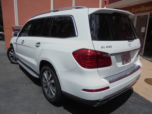 Used 2015 Mercedes-Benz GL 450 4MATIC w/ Lighting Package image 24