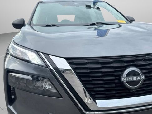 Used 2023 Nissan Rogue S AWD/4WD image 31