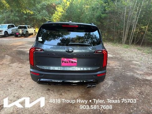 Certified 2021 Kia Telluride EX w/ EX Premium Package AWD/4WD image 10