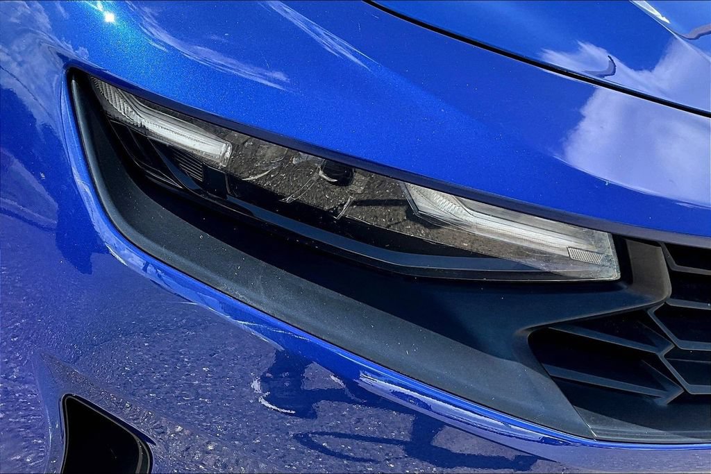 Used 2020 Chevrolet Camaro LT RWD image 30