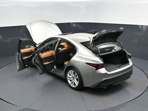 Used 2023 Lexus IS 300 w/ Comfort Package image 2