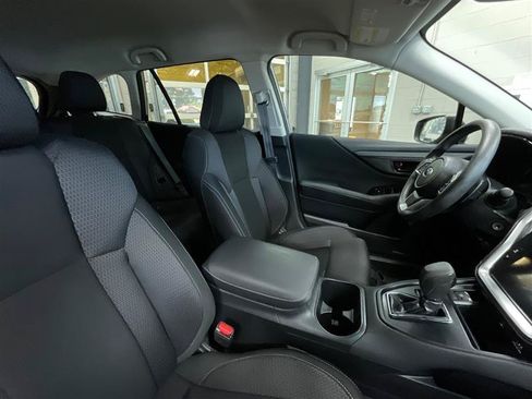 Used 2024 Subaru Outback AWD/4WD image 28