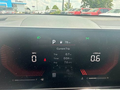Used 2025 Kia Sorento S w/ Panoramic Sunroof Package FWD image 8