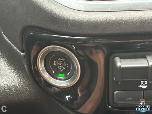 Used 2025 Chevrolet Silverado 1500 LT Trail Boss w/ Convenience Package II image 30