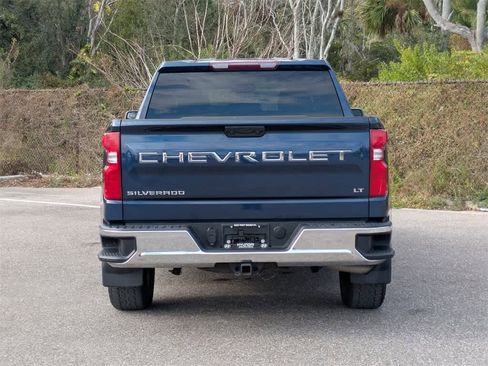 Used 2022 Chevrolet Silverado 1500 LT image 4