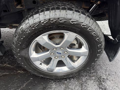 Used 2021 Ford F150 XLT w/ Equipment Group 302A High AWD/4WD image 8
