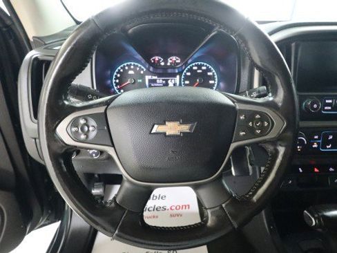Used 2018 Chevrolet Colorado Z71 image 15