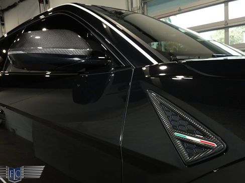 Used 2023 Lamborghini Urus Performante image 12