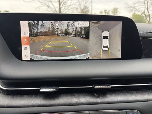 Used 2025 Genesis G90 3.5T image 18