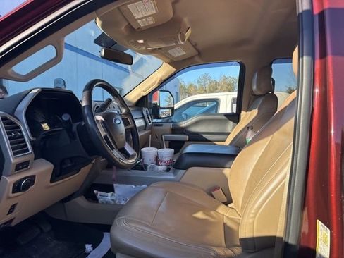 Used 2017 Ford F250 Lariat w/ Lariat Value Package image 18