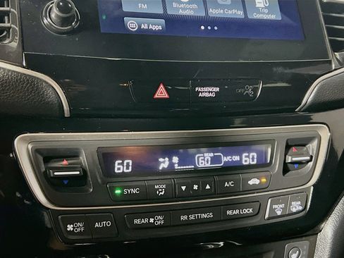Used 2021 Honda Pilot Black Edition image 26
