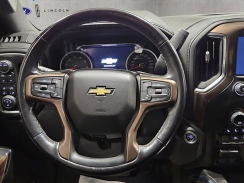 Used 2022 Chevrolet Silverado 1500 High Country image 13
