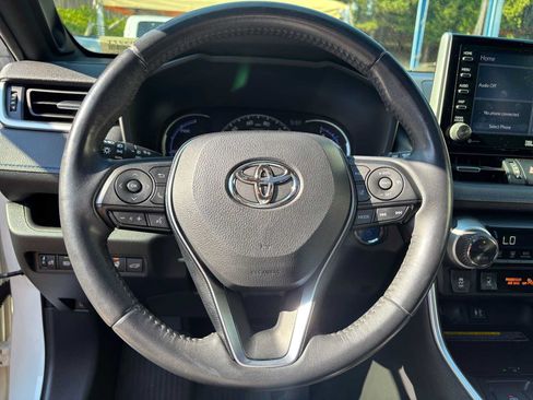 Used 2019 Toyota RAV4 XSE AWD/4WD image 24