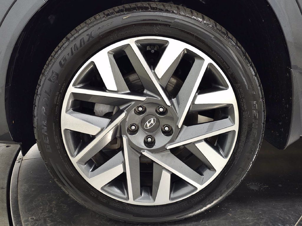 Used 2022 Hyundai Santa Fe Calligraphy AWD/4WD image 14