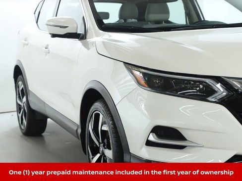 Certified 2022 Nissan Rogue Sport SL w/ Premium Package image 11