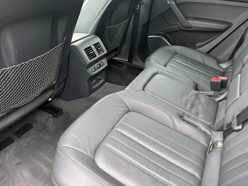 Used 2019 Audi Q5 2.0T Premium Plus image 12