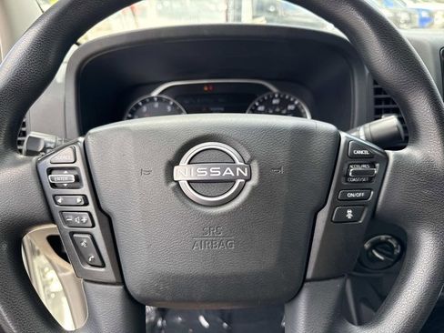 Used 2022 Nissan Frontier S w/ Technology Package AWD/4WD image 27