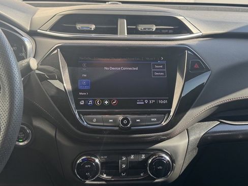 Used 2022 Chevrolet TrailBlazer RS w/ Convenience Package image 13
