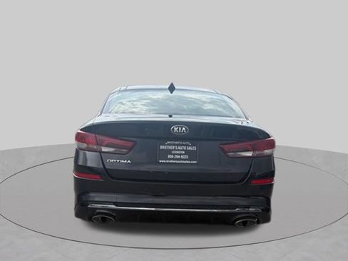 Used 2020 Kia Optima SE FWD image 4