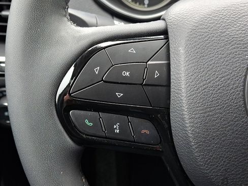 Used 2023 Jeep Cherokee Altitude Lux w/ Lux Elite Package AWD/4WD image 27