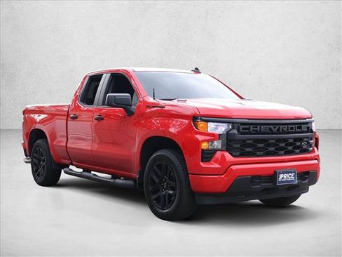 Used 2025 Chevrolet Silverado 1500 Custom w/ Rally Edition AWD/4WD image 3