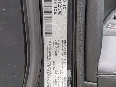 New 2026 Jeep Grand Cherokee Laredo X AWD/4WD image 31