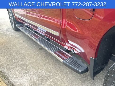 Used 2024 Chevrolet Silverado 1500 High Country AWD/4WD image 12