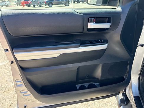 Used 2016 Toyota Tundra SR5 w/ TRD Off Road Package image 11