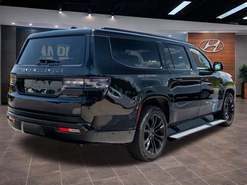 Used 2024 Jeep Grand Wagoneer L Series III w/ Rear Seat Video Group 1 AWD/4WD image 13