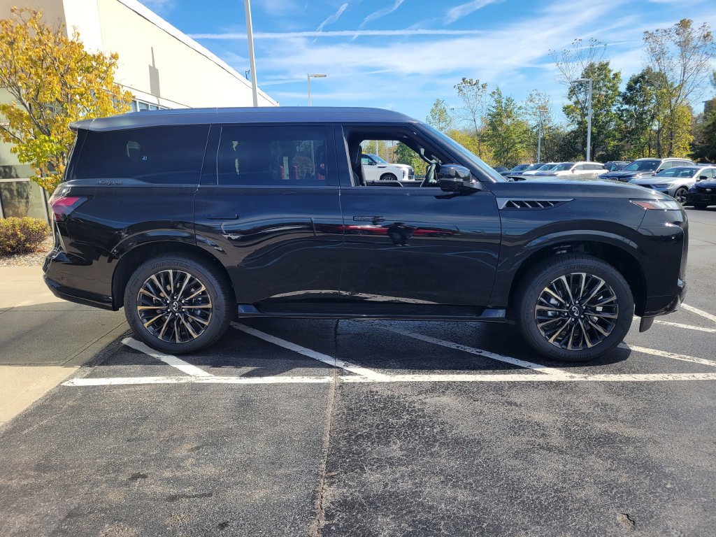New 2026 INFINITI QX80 Autograph w/ Premium Cargo Package AWD/4WD image 2