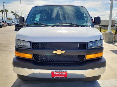 New 2026 Chevrolet Express 2500 w/ Communications Package RWD image 17