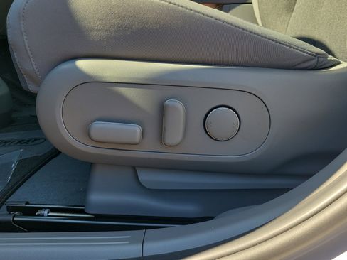 New 2026 Hyundai Ioniq 5 SE image 19