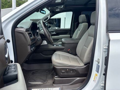 Used 2022 Chevrolet Tahoe Z71 w/ Off-Road Capability Package AWD/4WD image 12