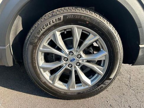 Certified 2023 Ford Explorer XLT w/ Equipment Group 202A RWD image 34