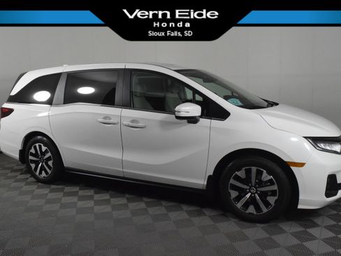 New 2026 Honda Odyssey EX-L image 1
