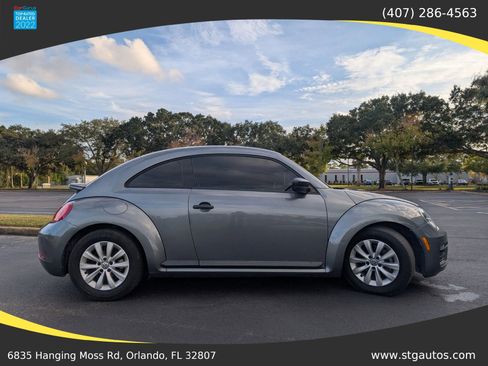 Used 2018 Volkswagen Beetle 2.0T S image 17