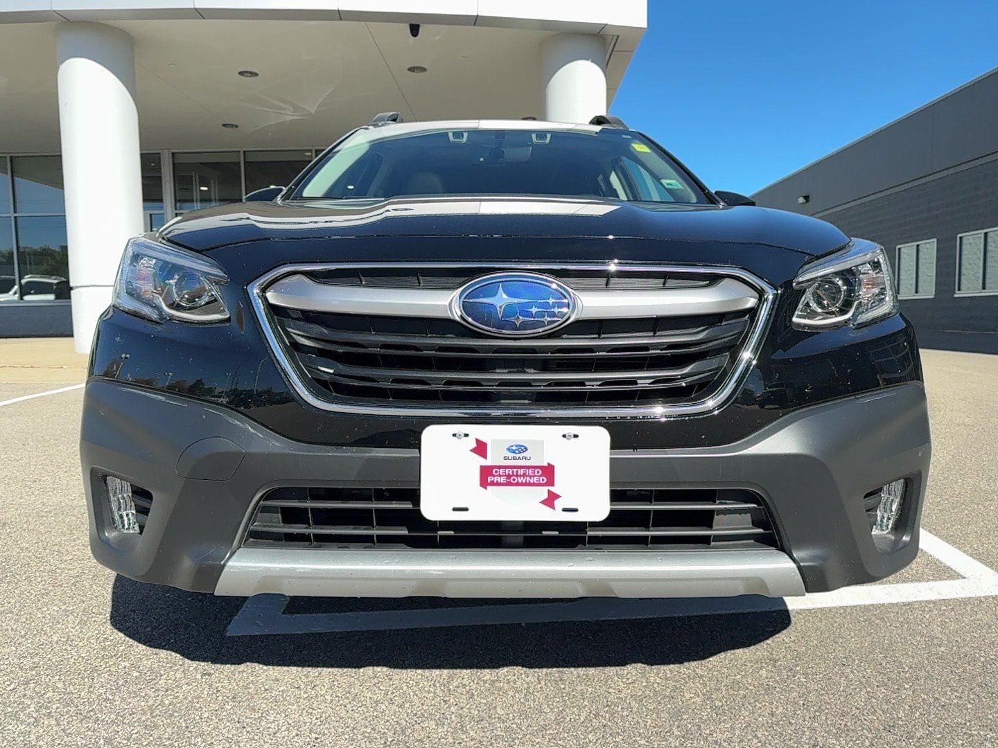 Certified 2022 Subaru Outback Limited w/ Popular Package #2 AWD/4WD image 1