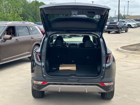 Used 2023 Hyundai Tucson Limited image 14