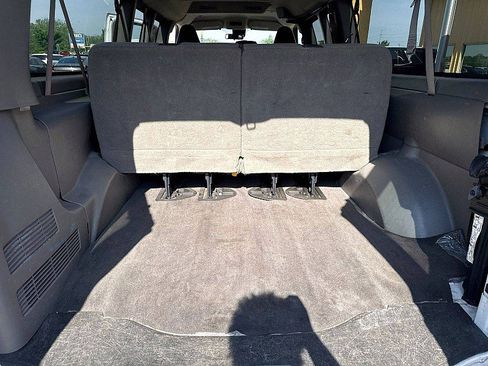 Used 2020 Chevrolet Express 3500 LT w/ LT Preferred Equipment Group RWD image 13