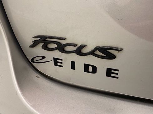 Used 2014 Ford Focus S FWD image 36