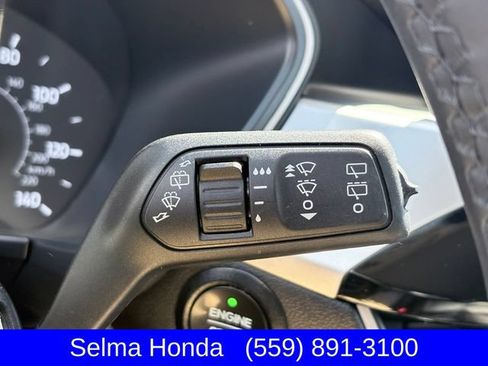Used 2022 Ford Escape SE w/ SE Sport Appearance Package AWD/4WD image 17